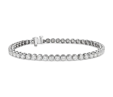 Crown 0.09 Pointer Lab Diamond Bracelet